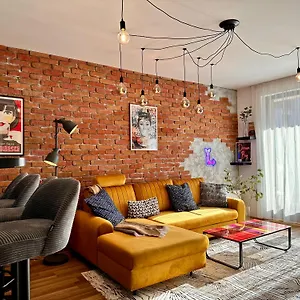 inda-rooms-budapest.inbudapesthotels.com/